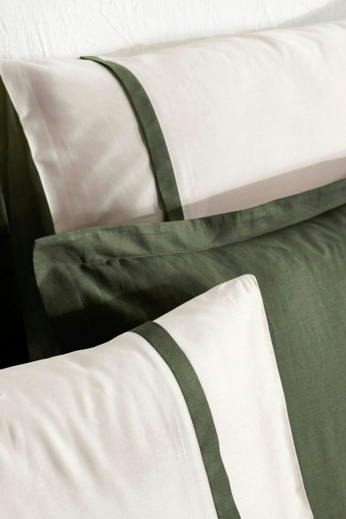 New Basic Dobbelt Sengetøy - Sateng - Økologisk Bomull - Grønn og Hvit | lalaloom.no - LALALOOM
