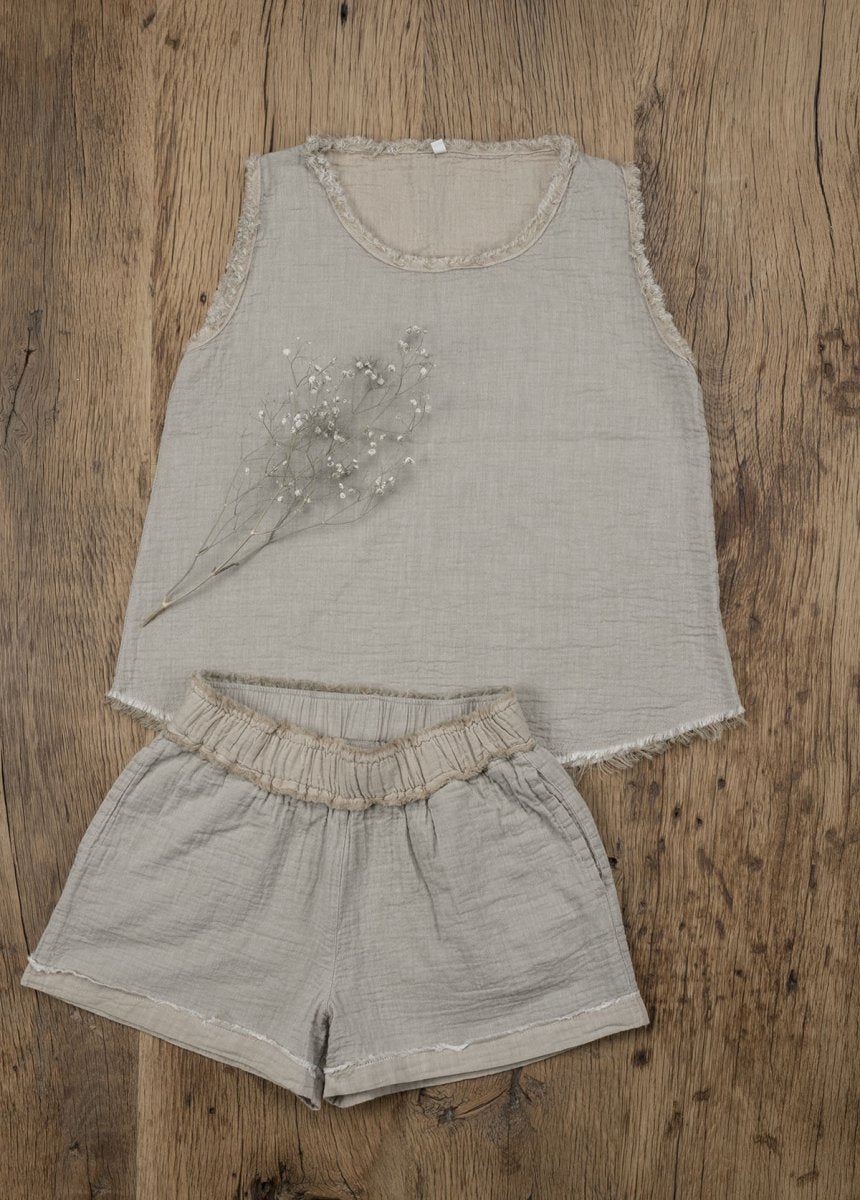Melsa Muslin 3 - delt Pyjamas Sett for Dame – Shorts, Morgenkåpe – Økologisk Bomull | Beige | Lalaloom.no - LALALOOM