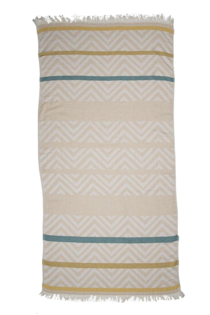 Havbris håndkle i beige med fargerike innslag – lett, sandfritt og hurtigtørkende